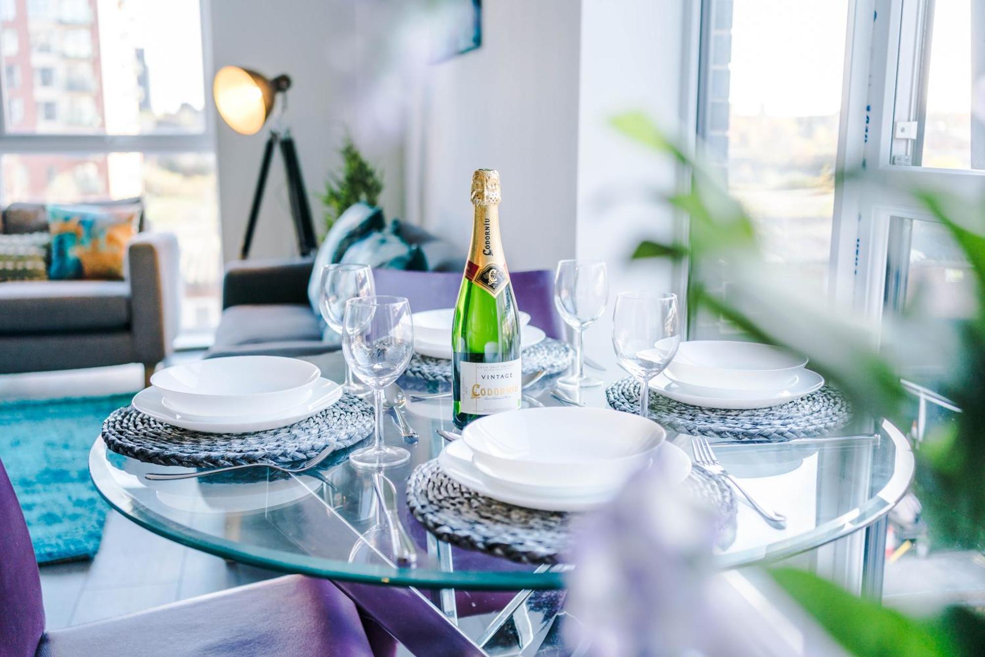 Lux Livin' Apartments - Luxury 5 Bed Apartment Manchester City Centre Ngoại thất bức ảnh